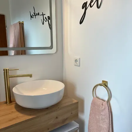 Διαμέρισμα Up Wuljke19 Neu Renovierte Inkl.pkw Stellplatz *